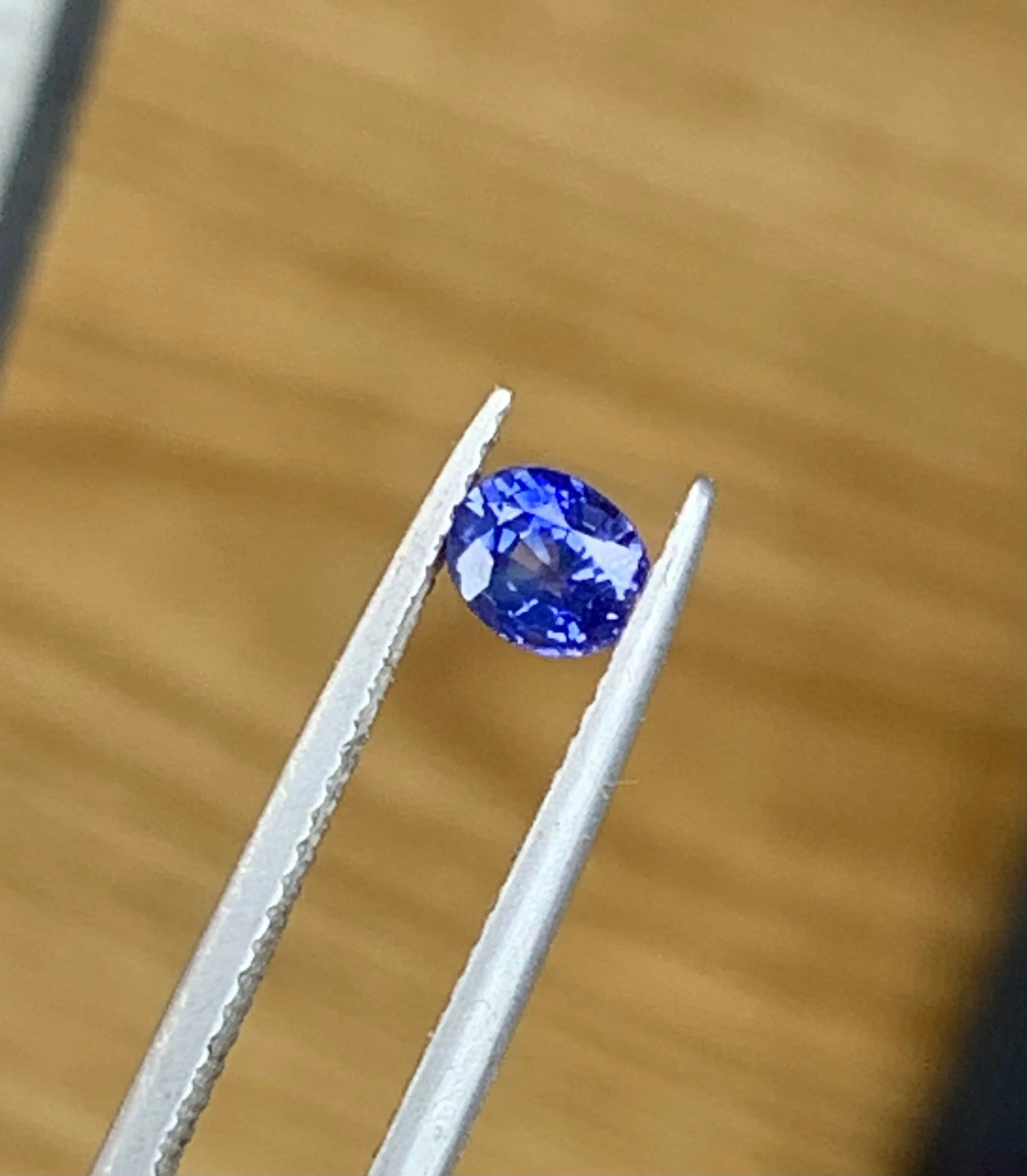 0.60 carats Oval Ceylon Blue Sapphire Loose Stone