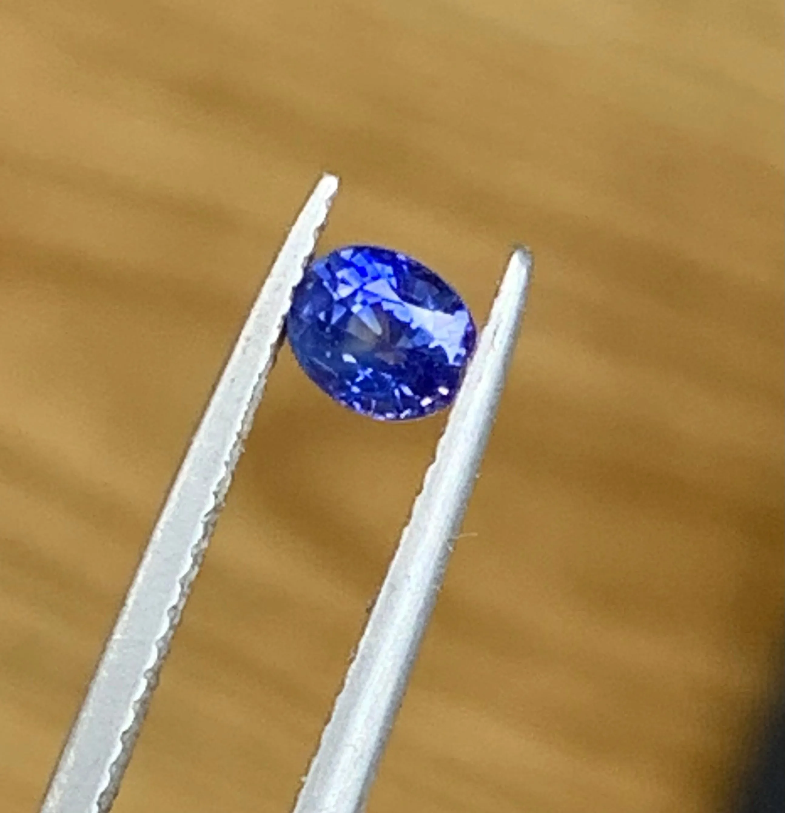 0.60 carats Oval Ceylon Blue Sapphire Loose Stone