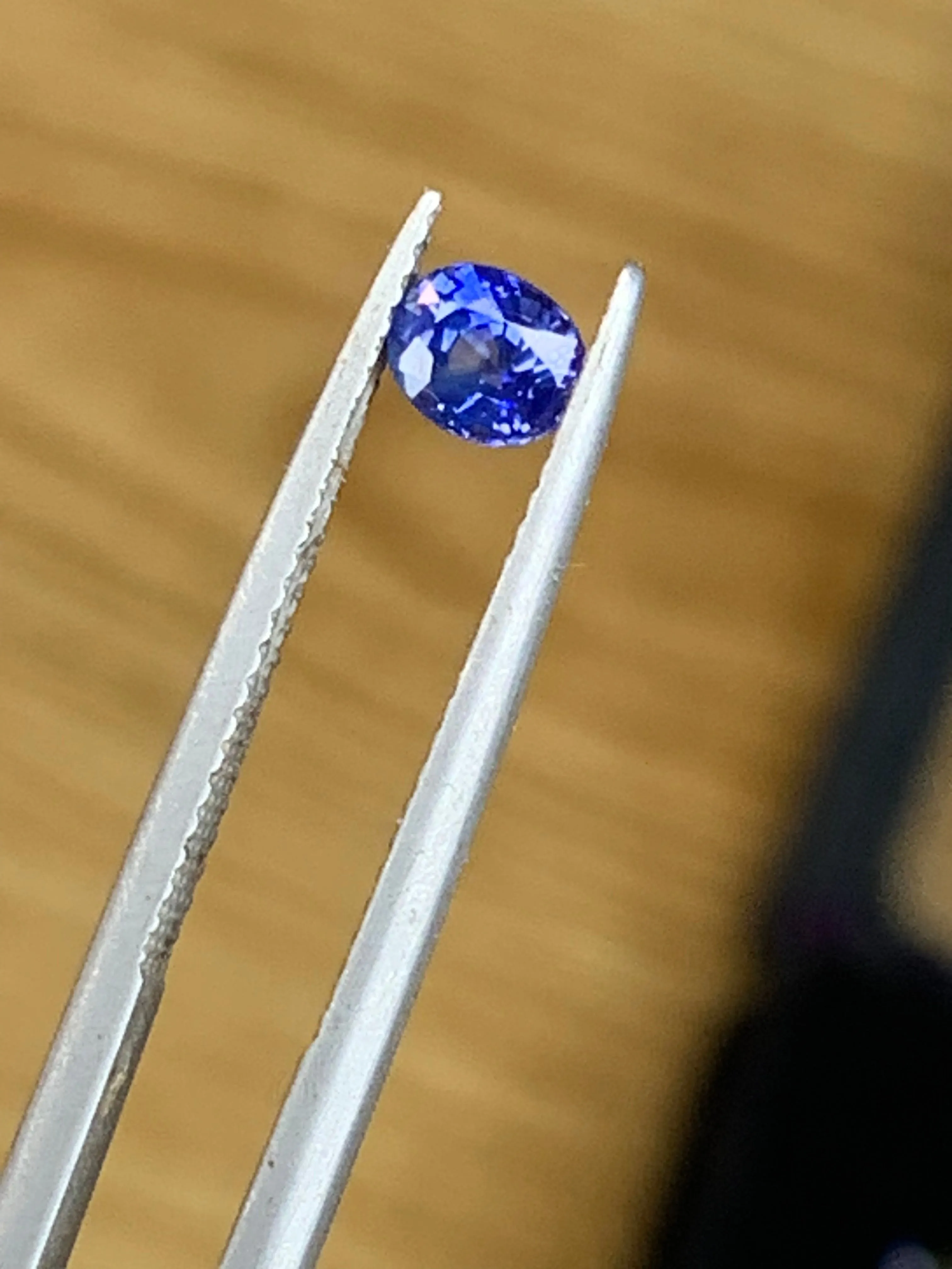 0.60 carats Oval Ceylon Blue Sapphire Loose Stone