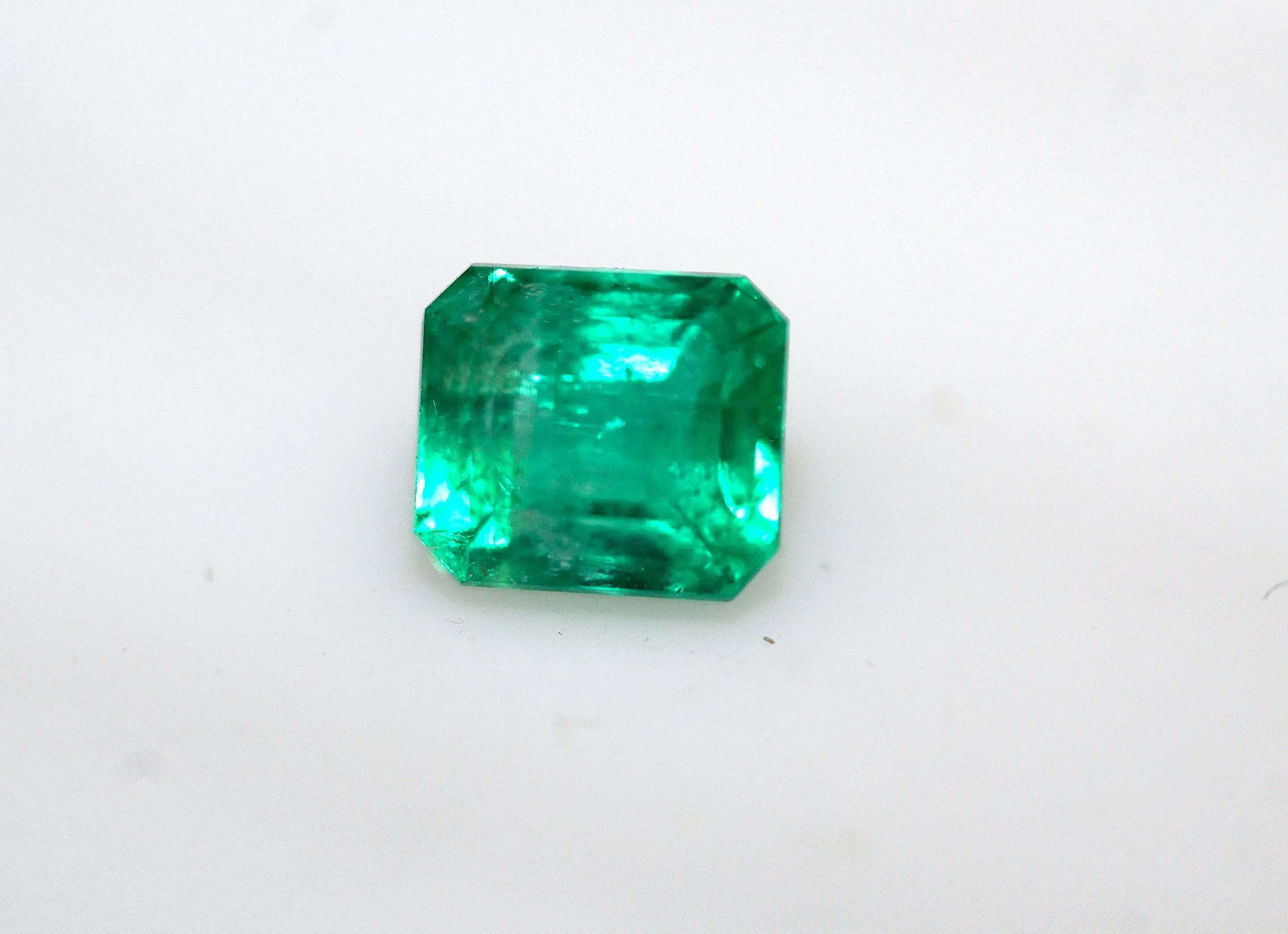 0.78 ct Cushion Cut Natural Green Emerald | Panjshir Emerald