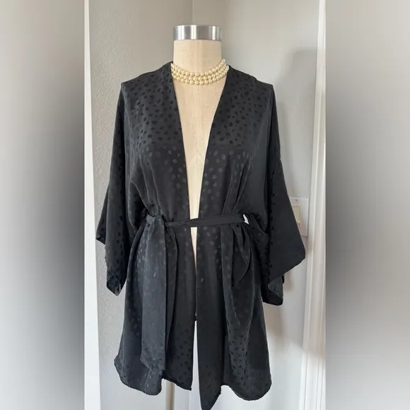 100% Silk Flora Kung Top or Robe with Tie