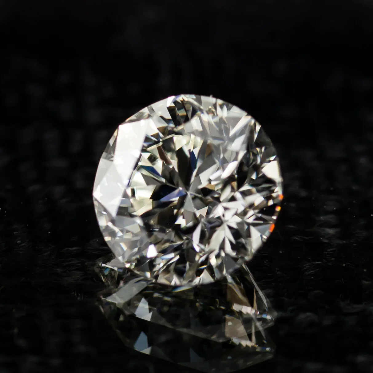2.01 Carat Loose K / VS1 Round Brilliant Cut Diamond GIA Certified