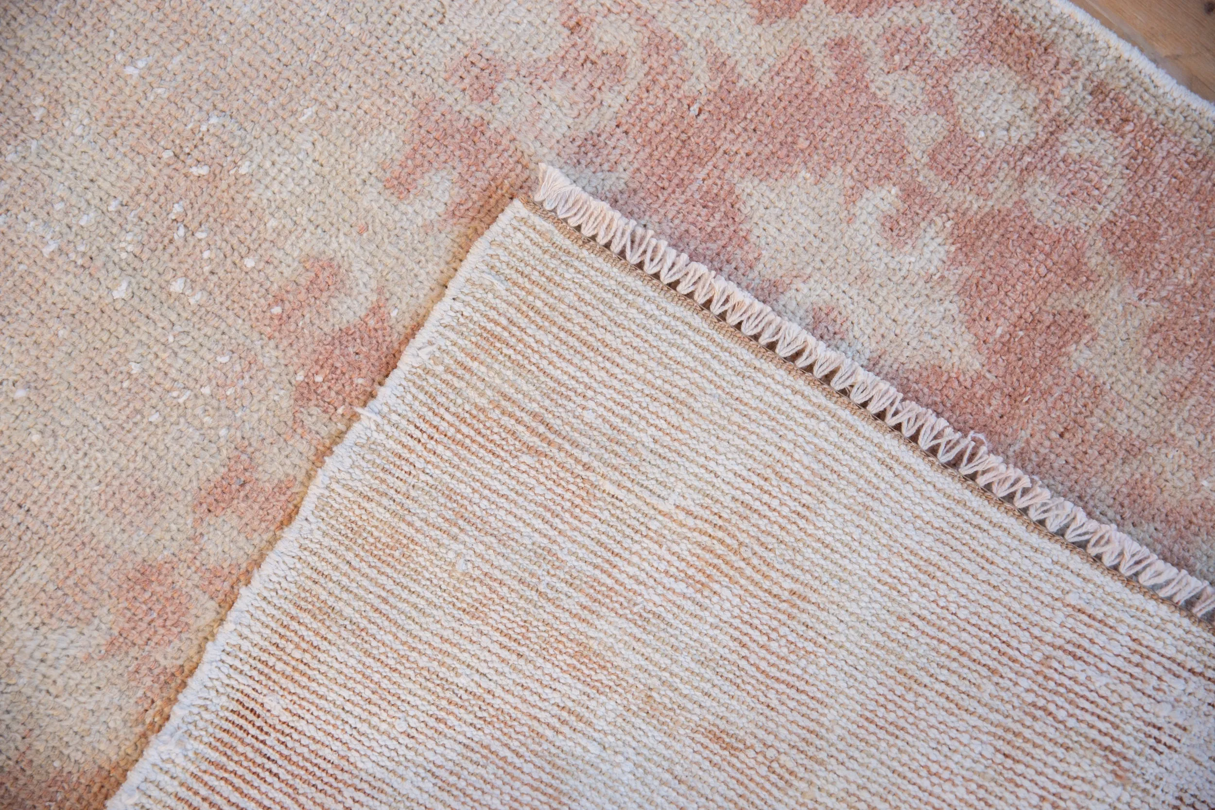 2.5x4.5 Vintage Distressed Oushak Rug