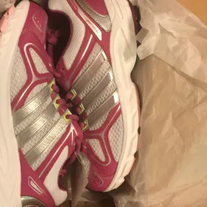 600 Adidas response 3 us G41643 running silver dark pink light neon yellow girls