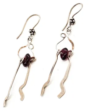 Abstract Artisan Modernist drop red garnet gemstone beaded vintage sterling silver earrings