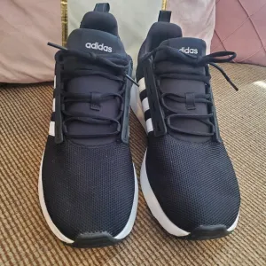 ADIDAS RACER TR21 MEN SIZE 13 USED