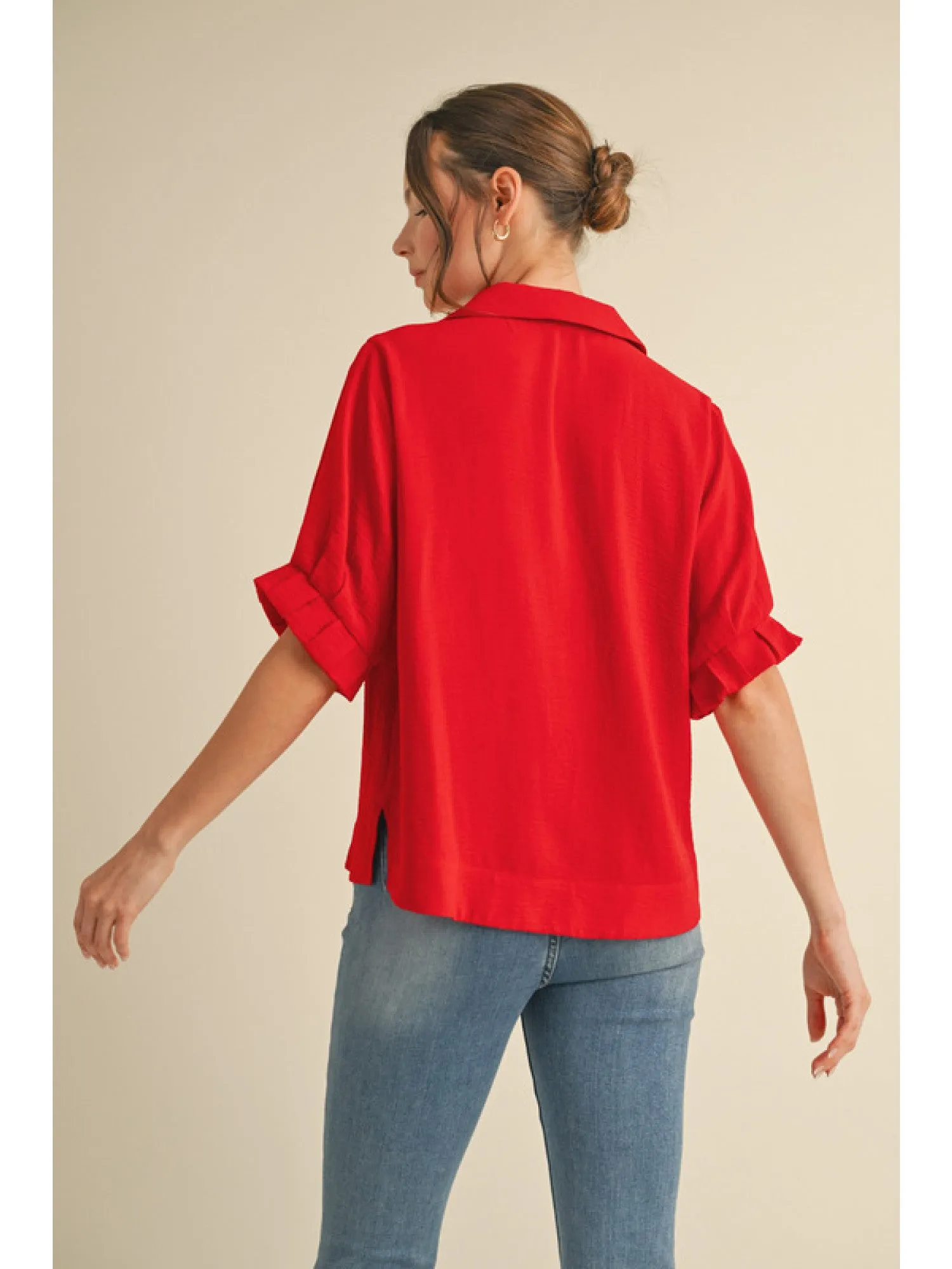 Air Flow Collared Short Sleeve Blouse
