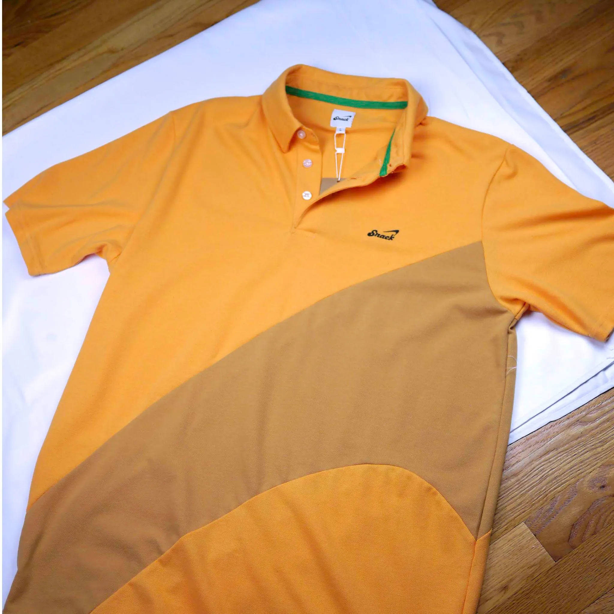 ALIVE WAVE POLO - CASHEW BUTTER