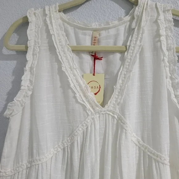 Anthropologie RAGA Nightgown with lace trim and short lining NWT Size S (M)