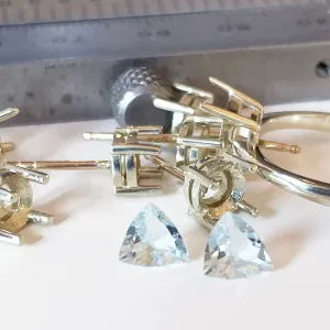 Aquamarine - Trilliant Cut Pair - 0.99ct