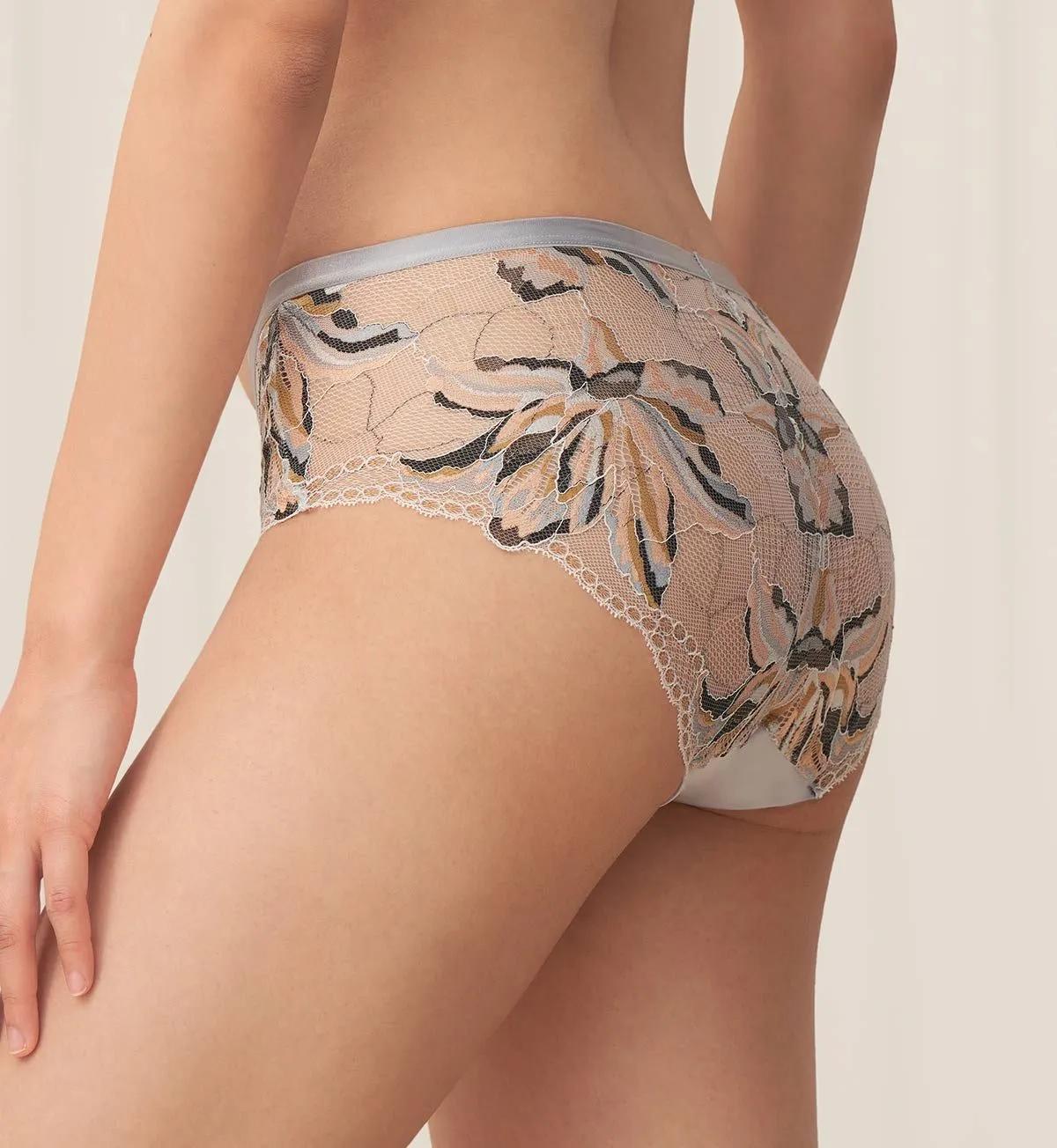 ARTISAN LACE HIPSTER