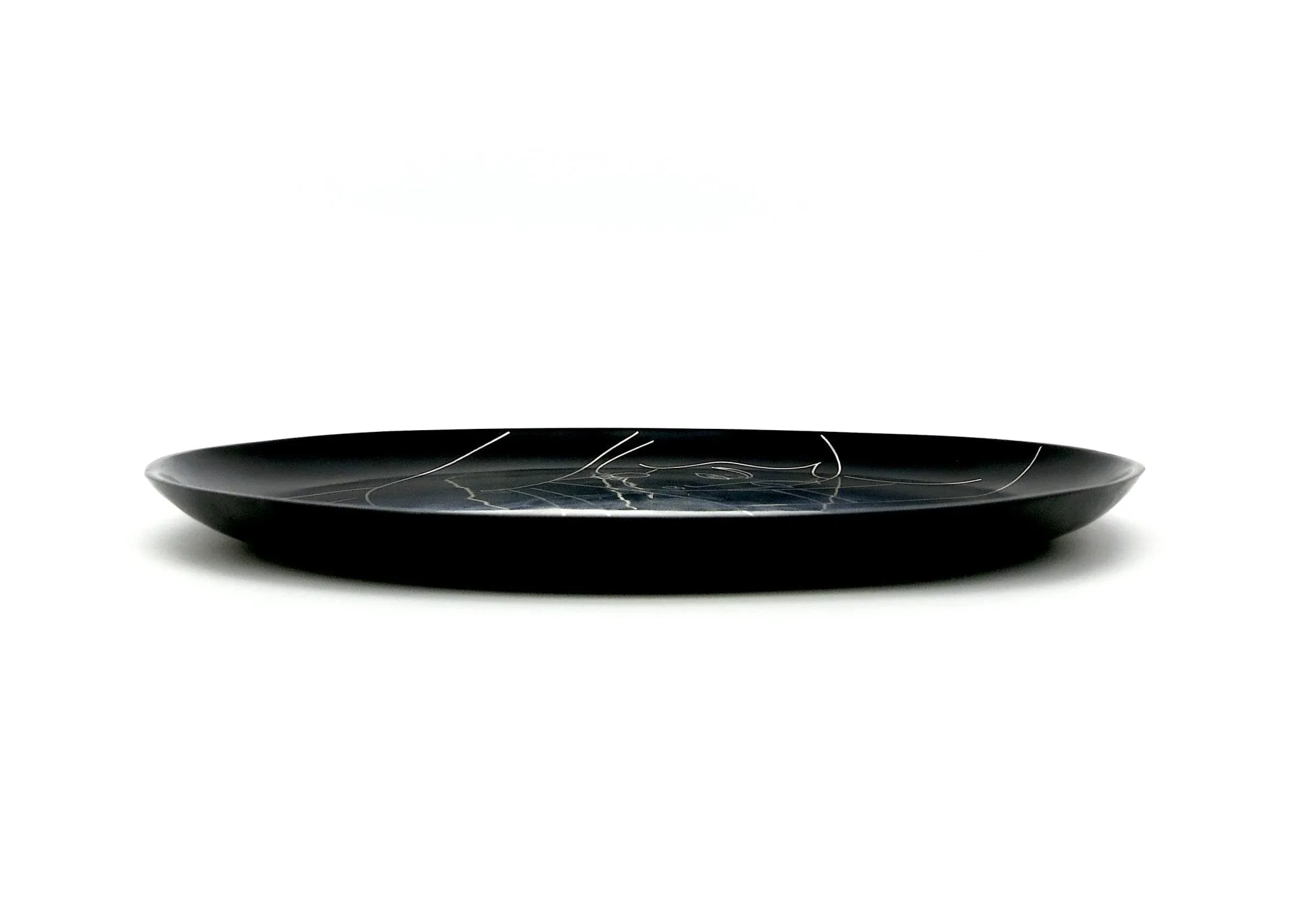 Avani decorative plate