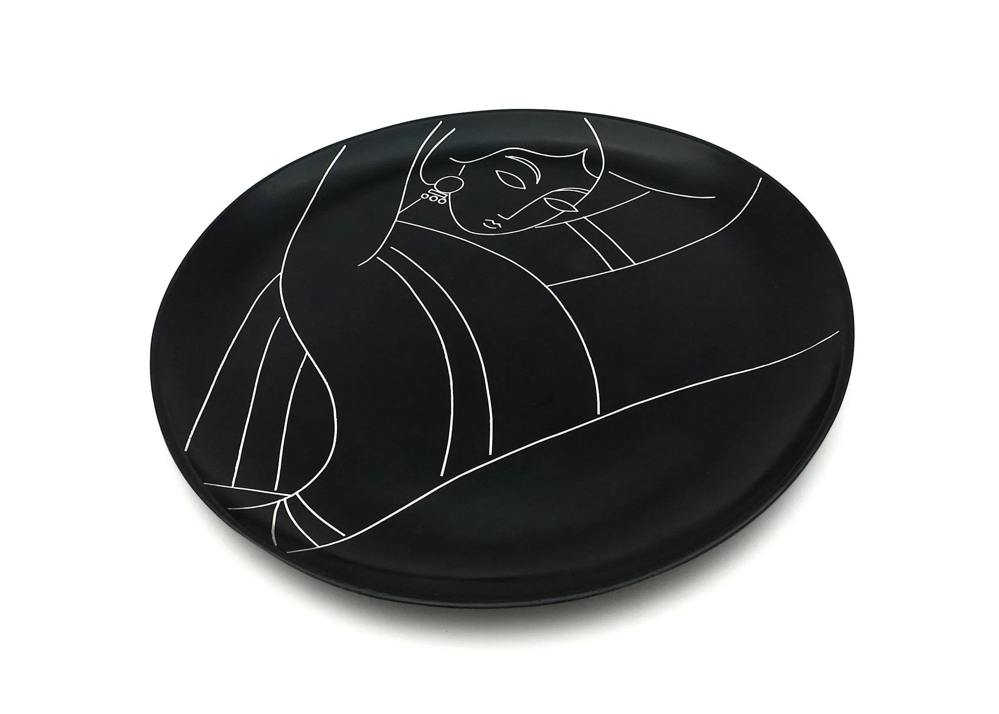 Avani decorative plate