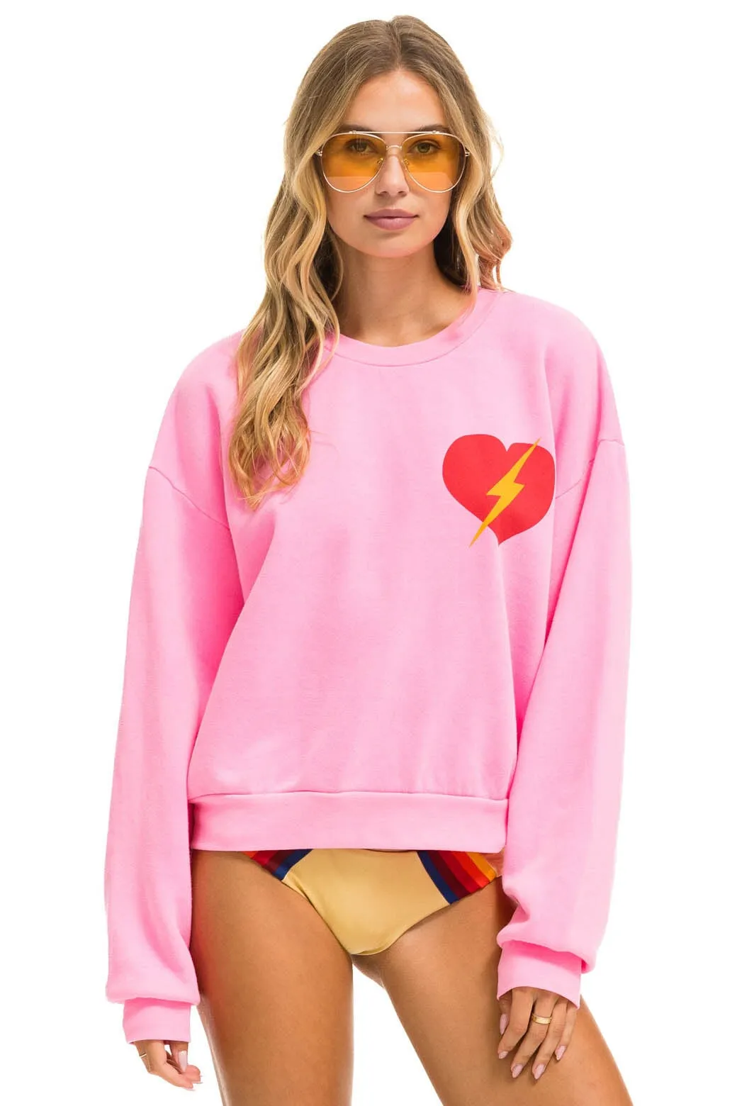 BOLT HEART RELAXED CREW SWEATSHIRT - NEON PINK