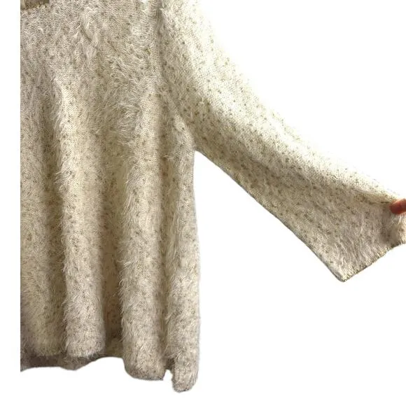Chico's Furry Cream Sweater Gold Metallic Threads NWT Soft Flowy Cuddly Med