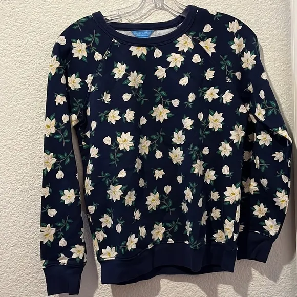 Draper James Natalie Sweatshirt in Navy Magnolia