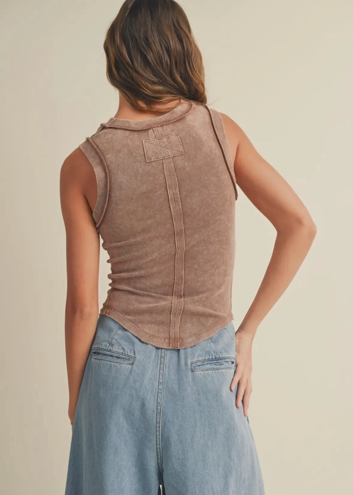 Exposed Seam Ribbed Tank