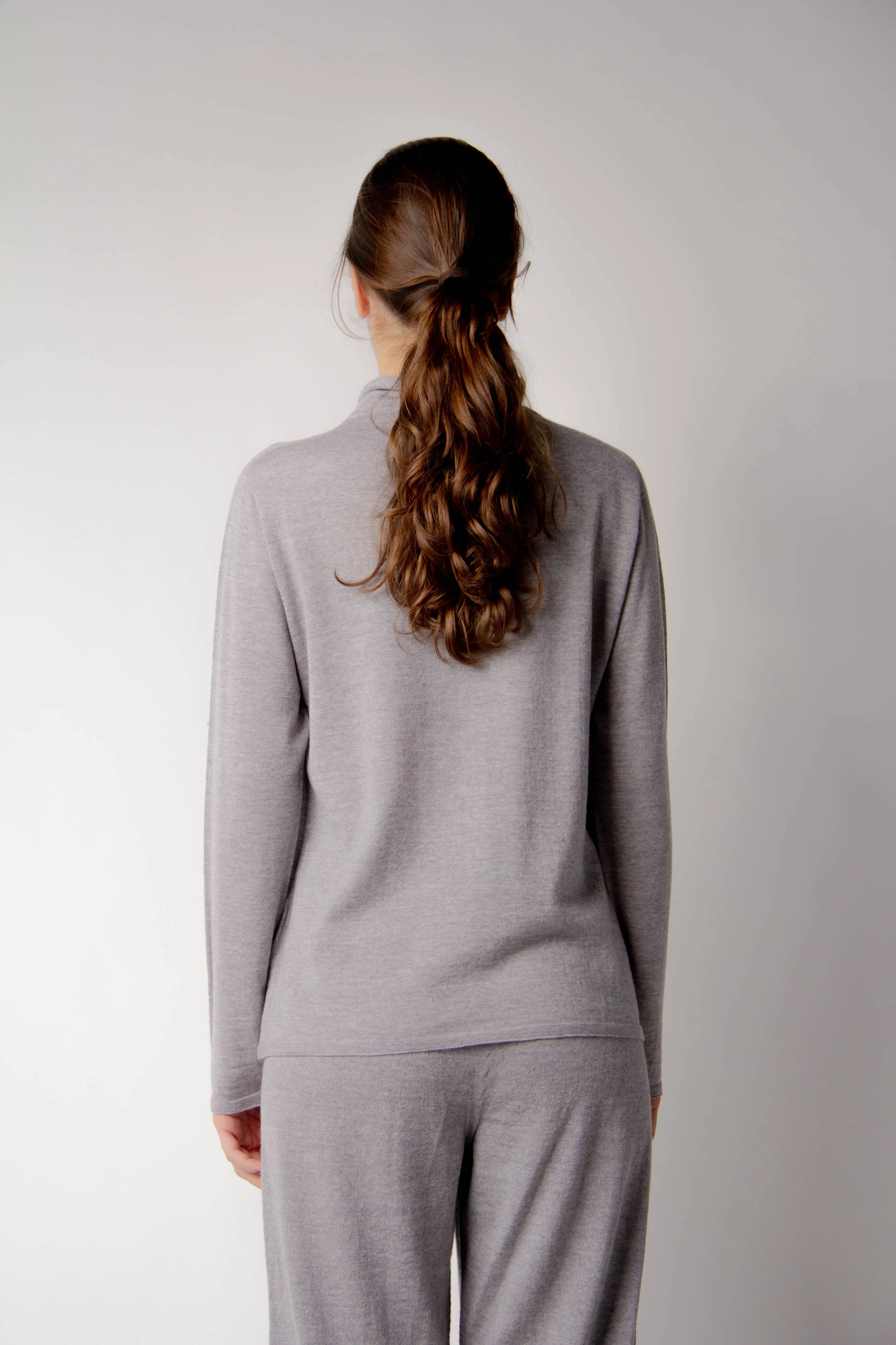 Extra Fine Merino Relaxed Turtleneck