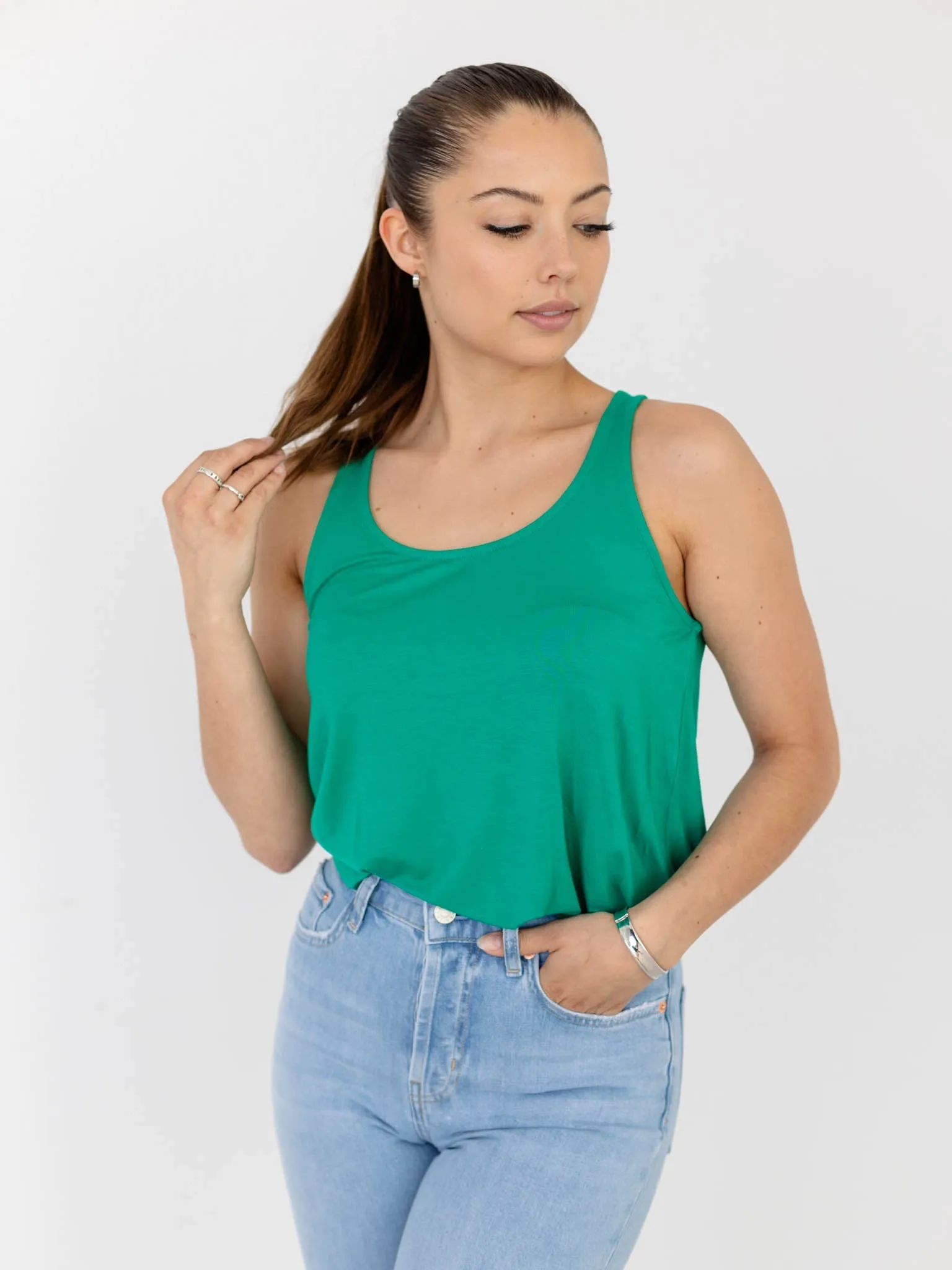 Flowy Hem Sleevless Tank Top