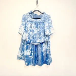 Given kale tie dye skirt and crop top