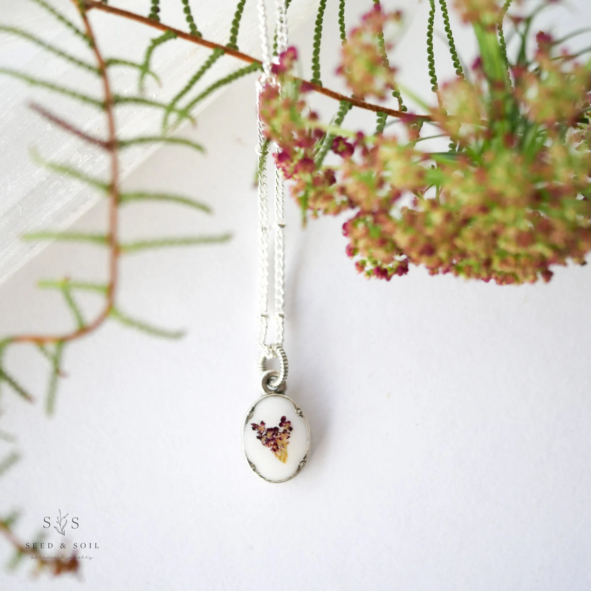 Heirloom Oval Pendant