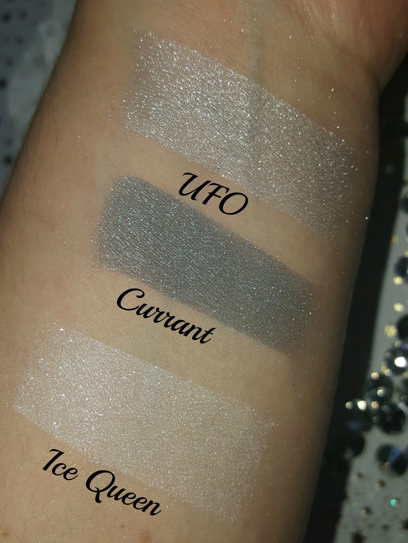 Ice Queen Loose Eyeshadow