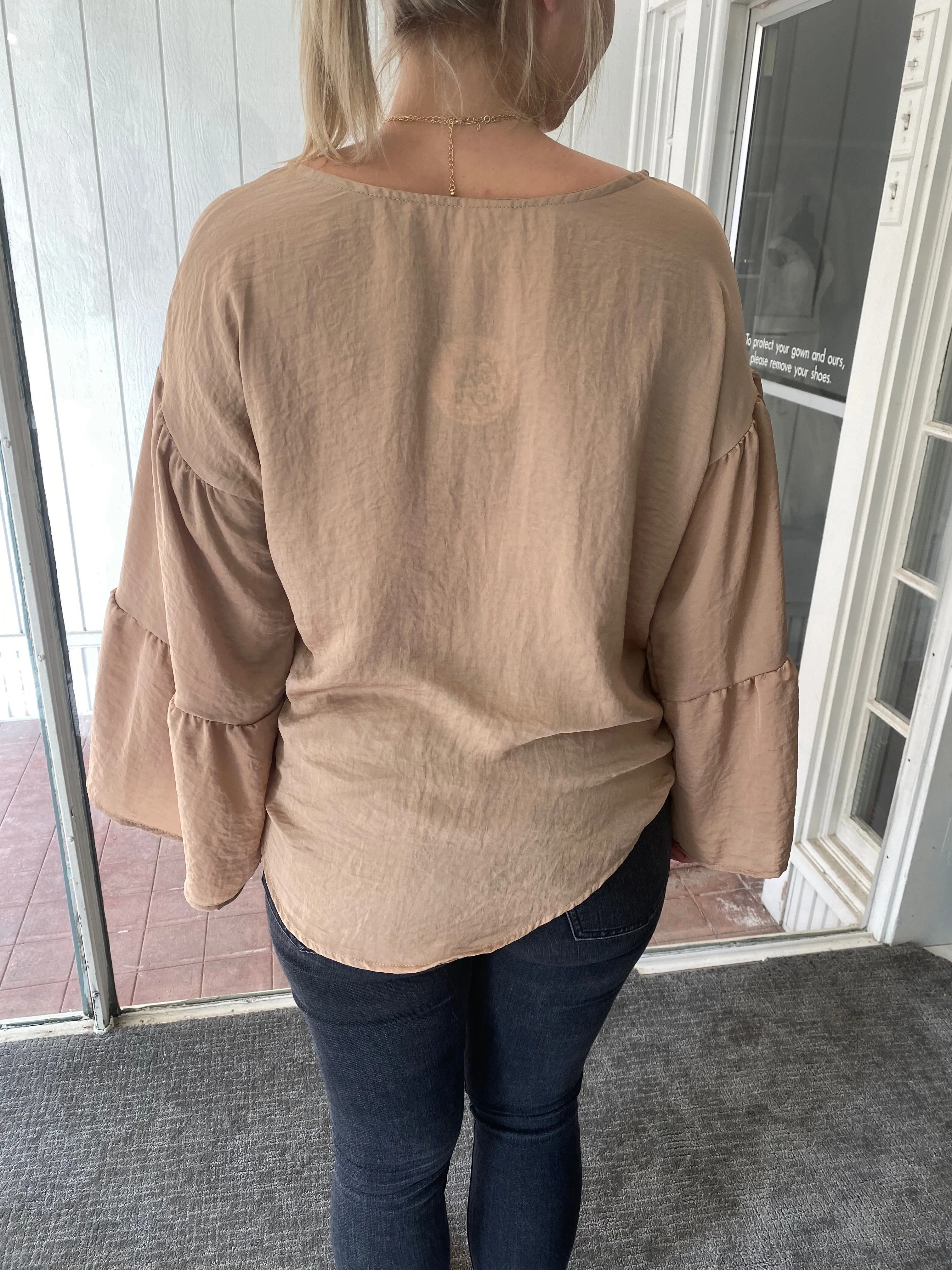 Ivy Jane Flowy Sleeve Top