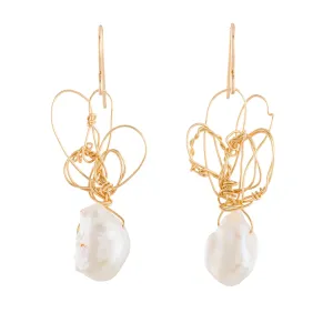 Loose Knots with Pearl Drops