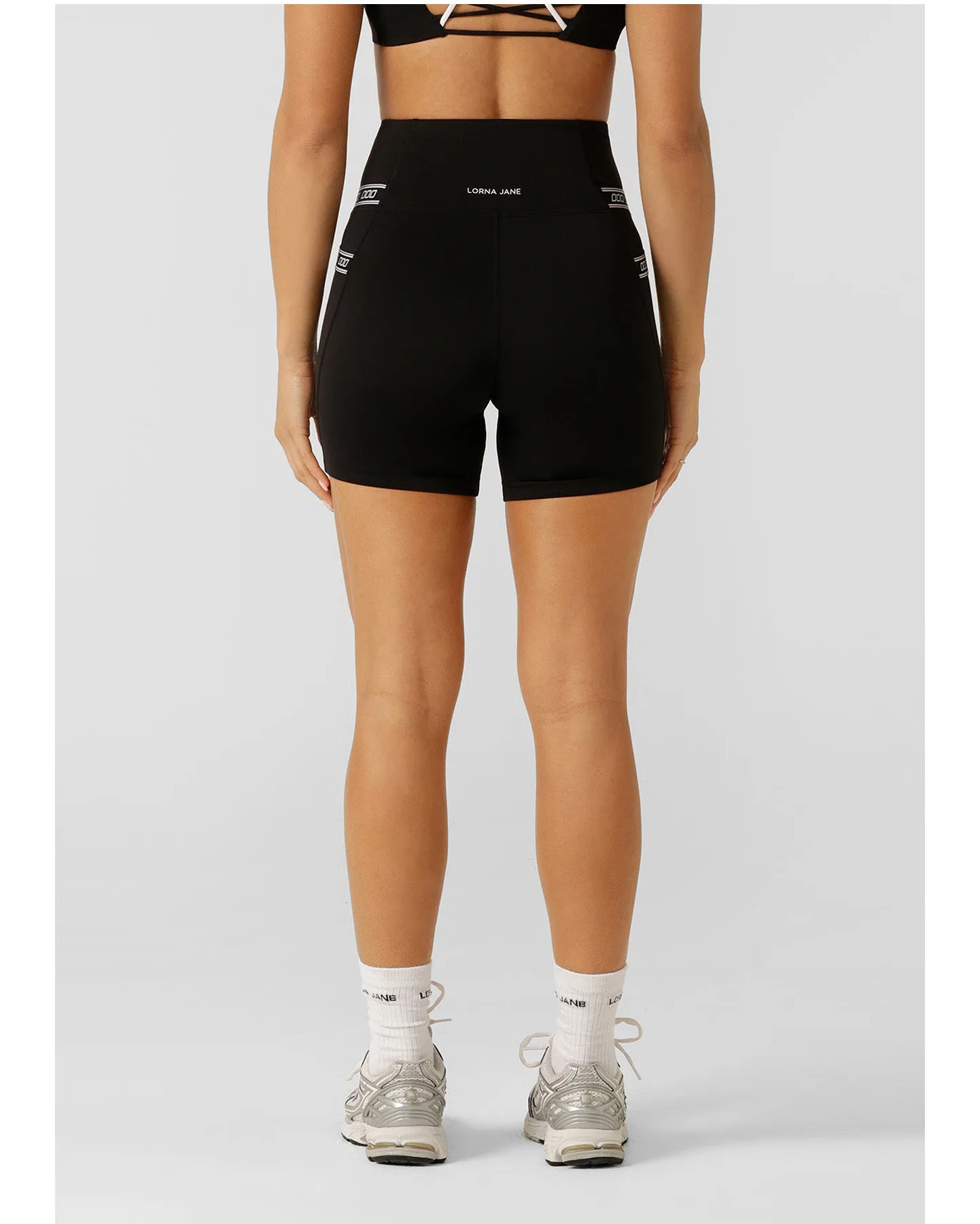 Lorna Jane Iconic Swift 14cm Bike Shorts - Black