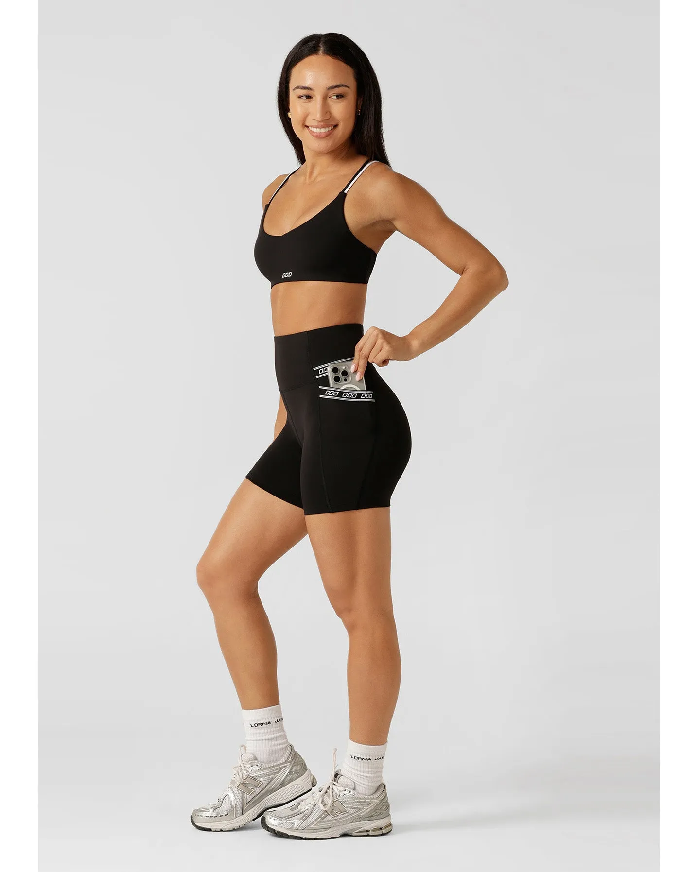 Lorna Jane Iconic Swift 14cm Bike Shorts - Black