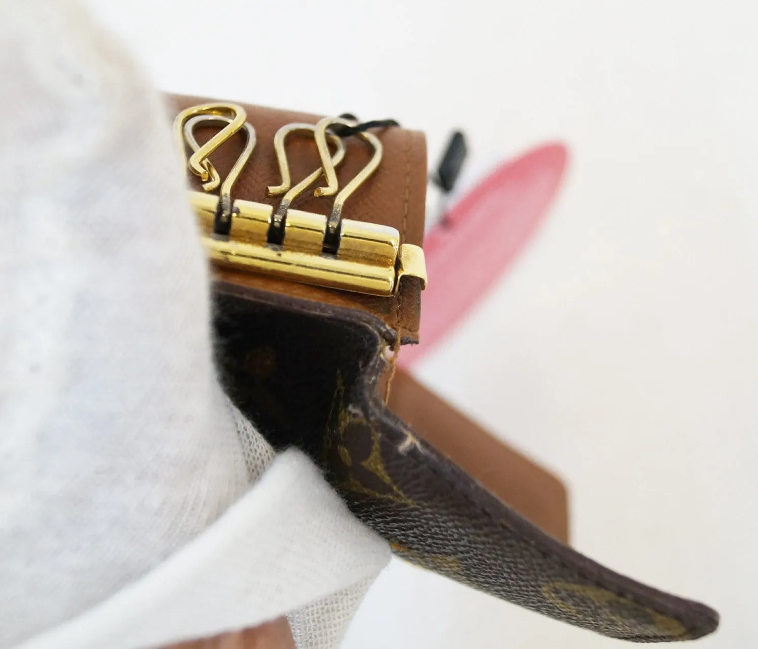 LOUIS VUITTON Monogram Canvas 4 Keys Holder Case - Sale