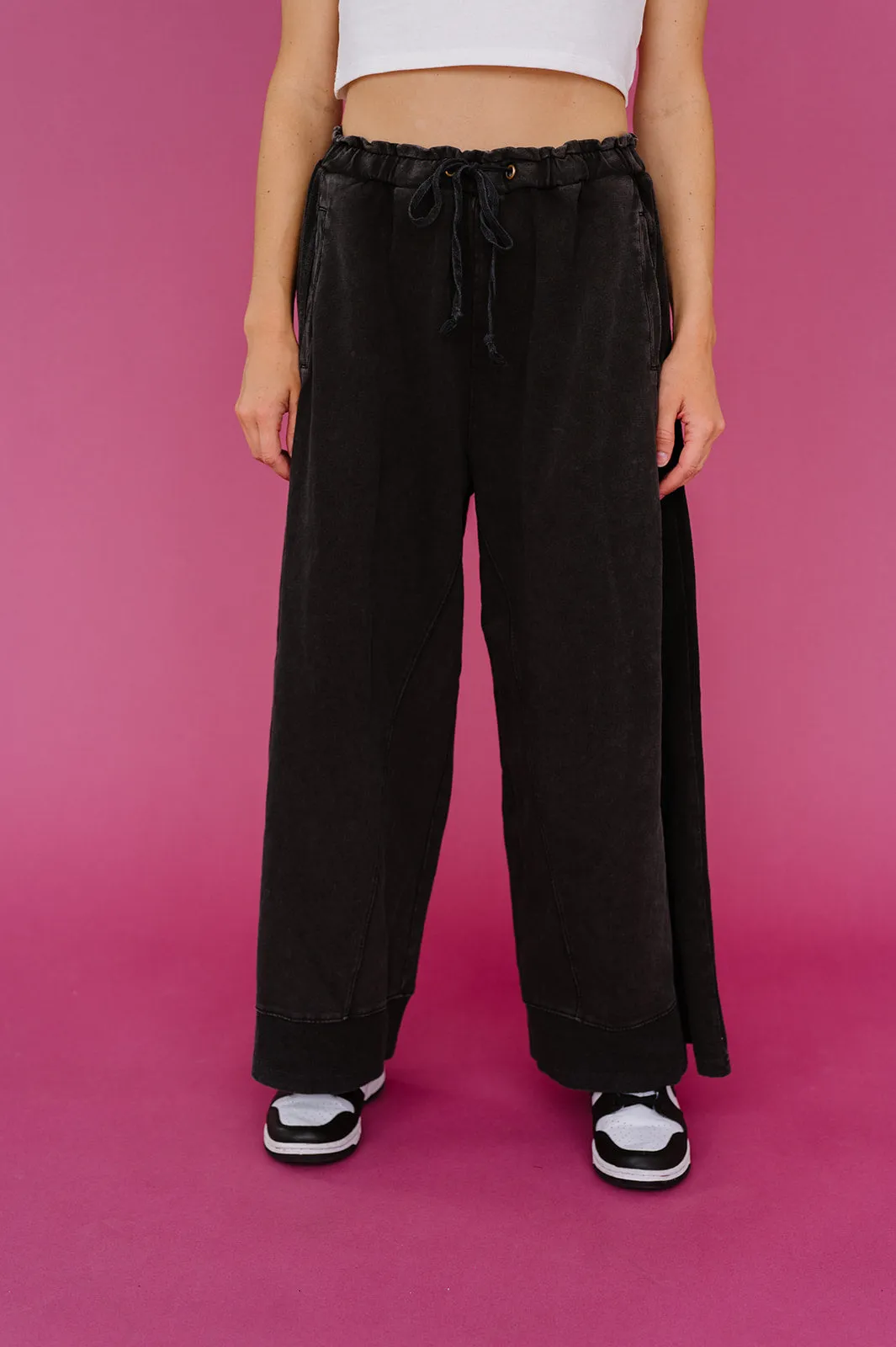 Loving Is Easy Lounge Pant// Black *RESTOCKED*