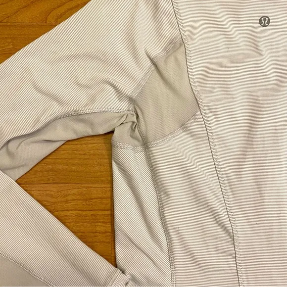 Lululemon 1/4 Zip Running Jacket - Size 4