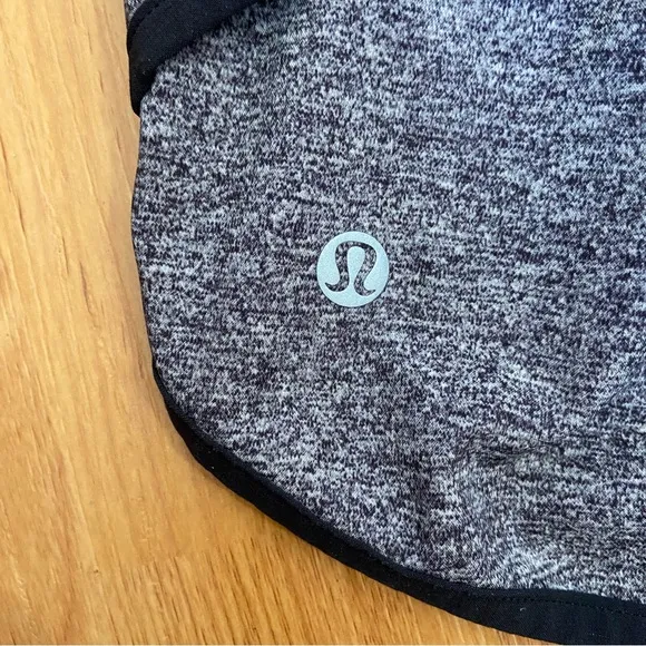 Lululemon Athletica Women’s Logo Lined Shorts Size 8