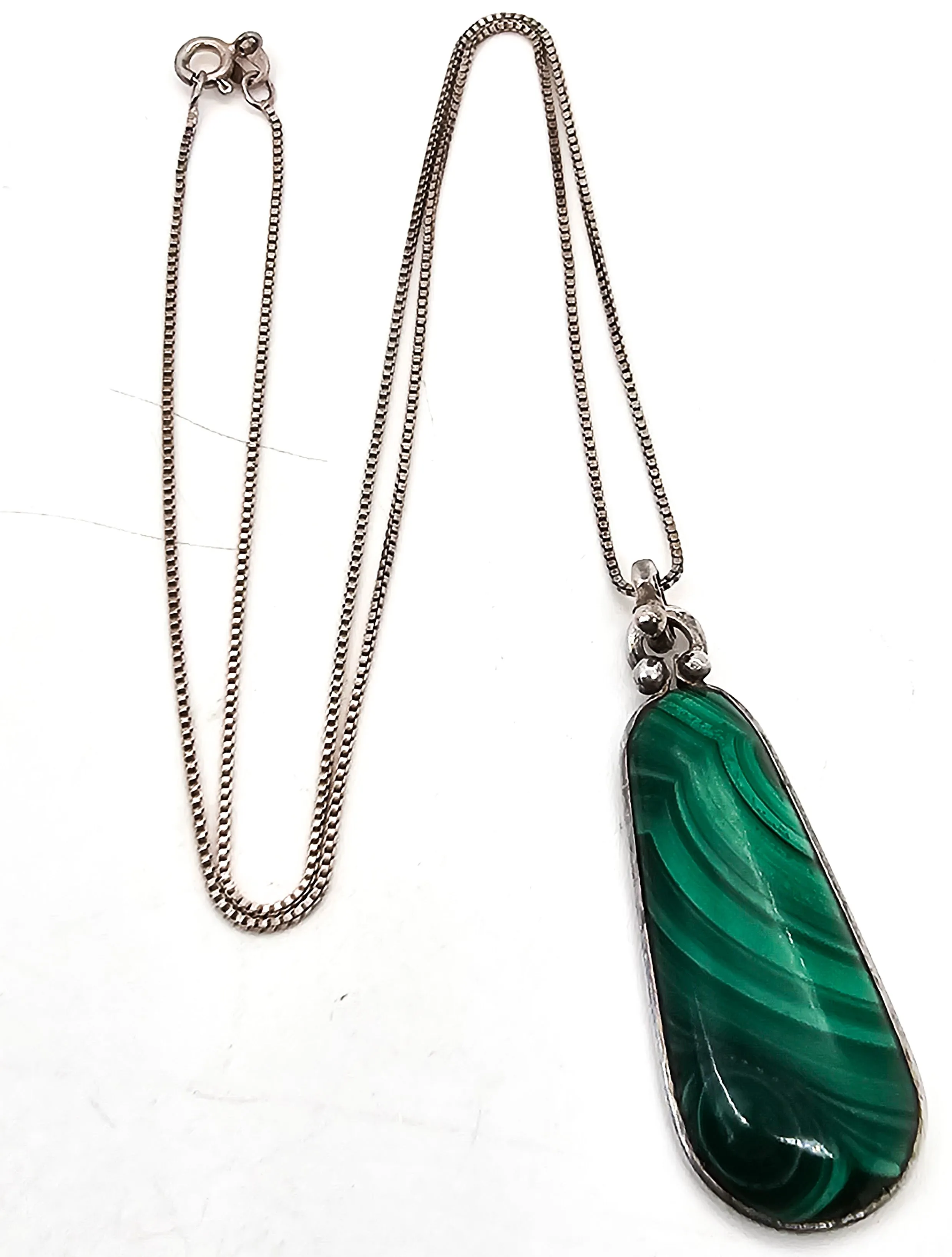 Malachite gemstone handcrafted artisan sterling silver vintage necklace