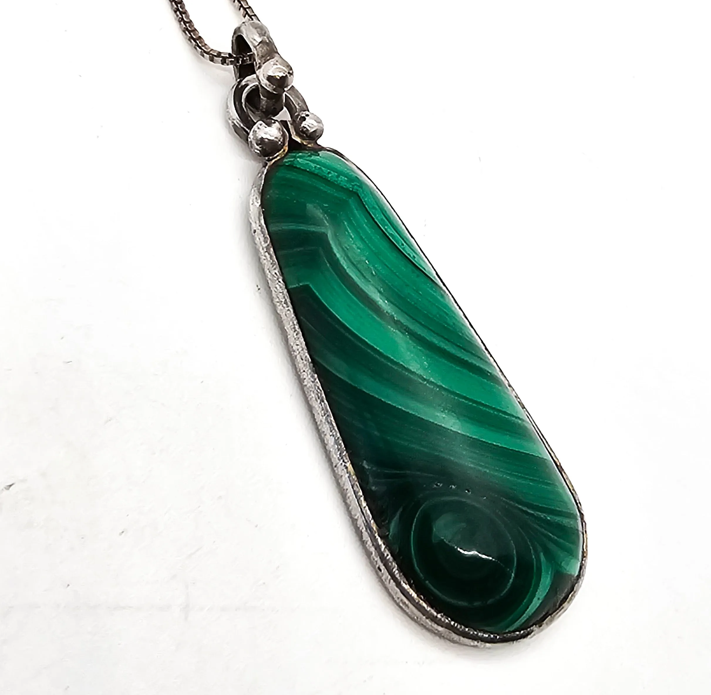 Malachite gemstone handcrafted artisan sterling silver vintage necklace