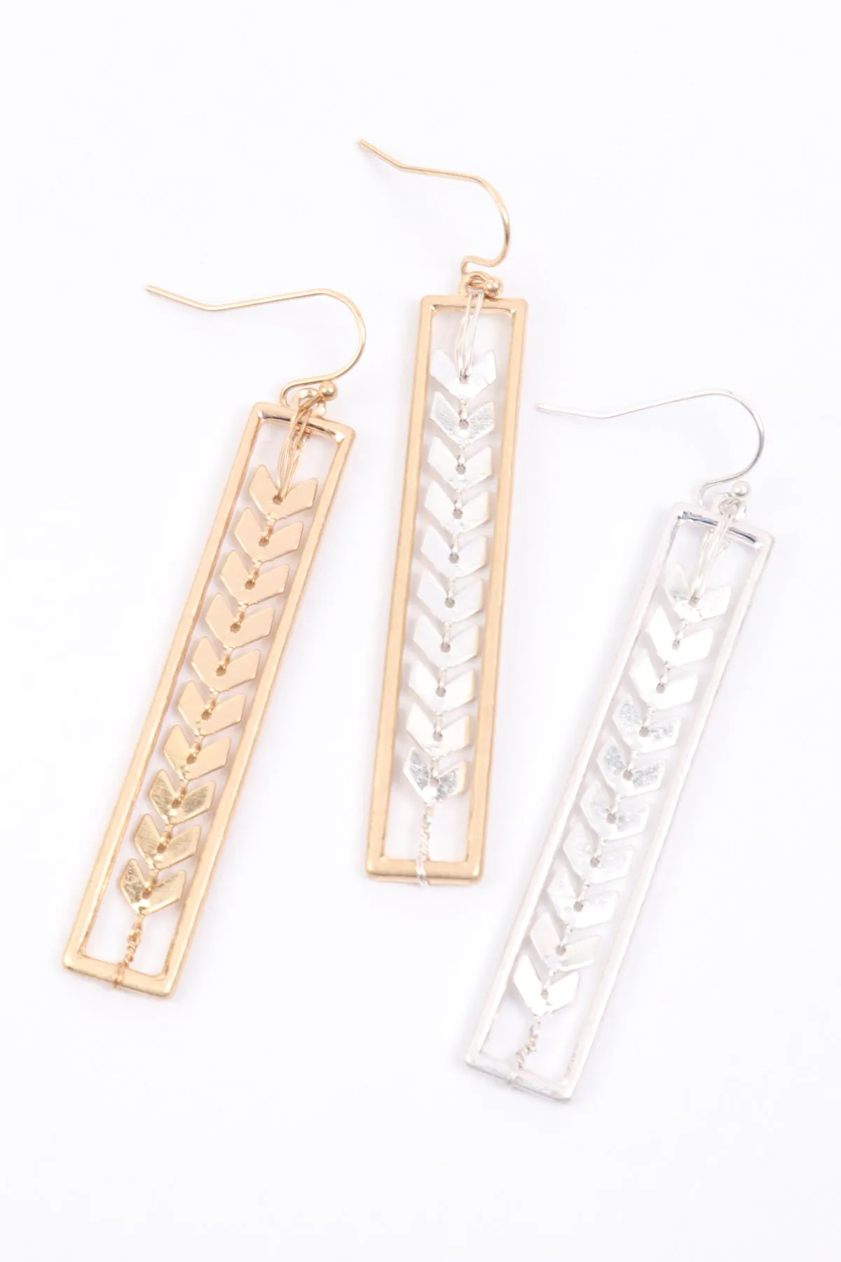 ME10280 - ARROWHEAD CHAIN EARRINGS
