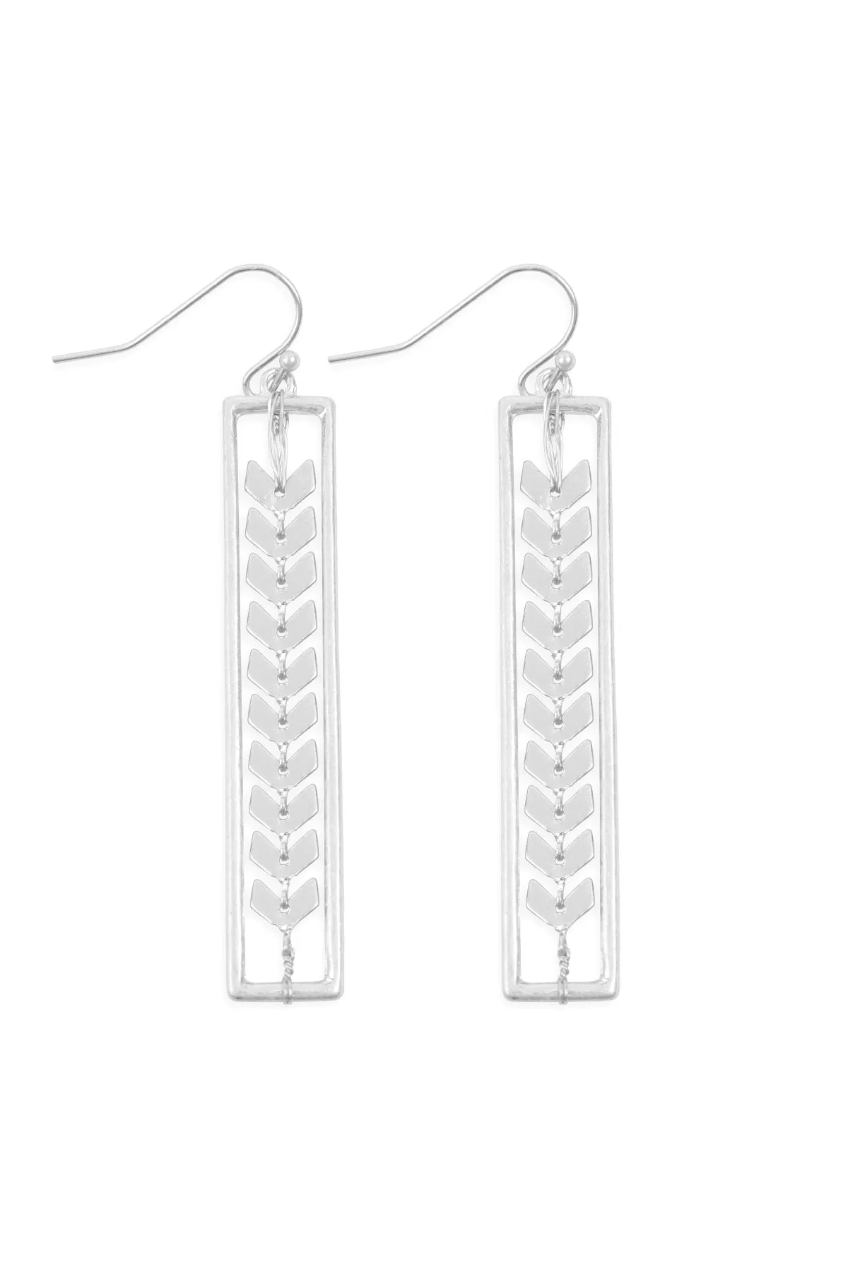 ME10280 - ARROWHEAD CHAIN EARRINGS