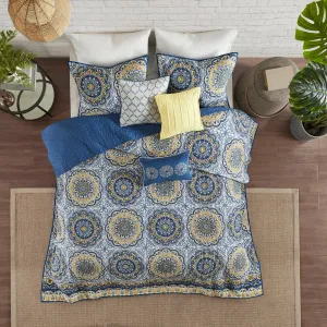 Menara 6 Piece Reversible Quilt Set with Throw Pillows