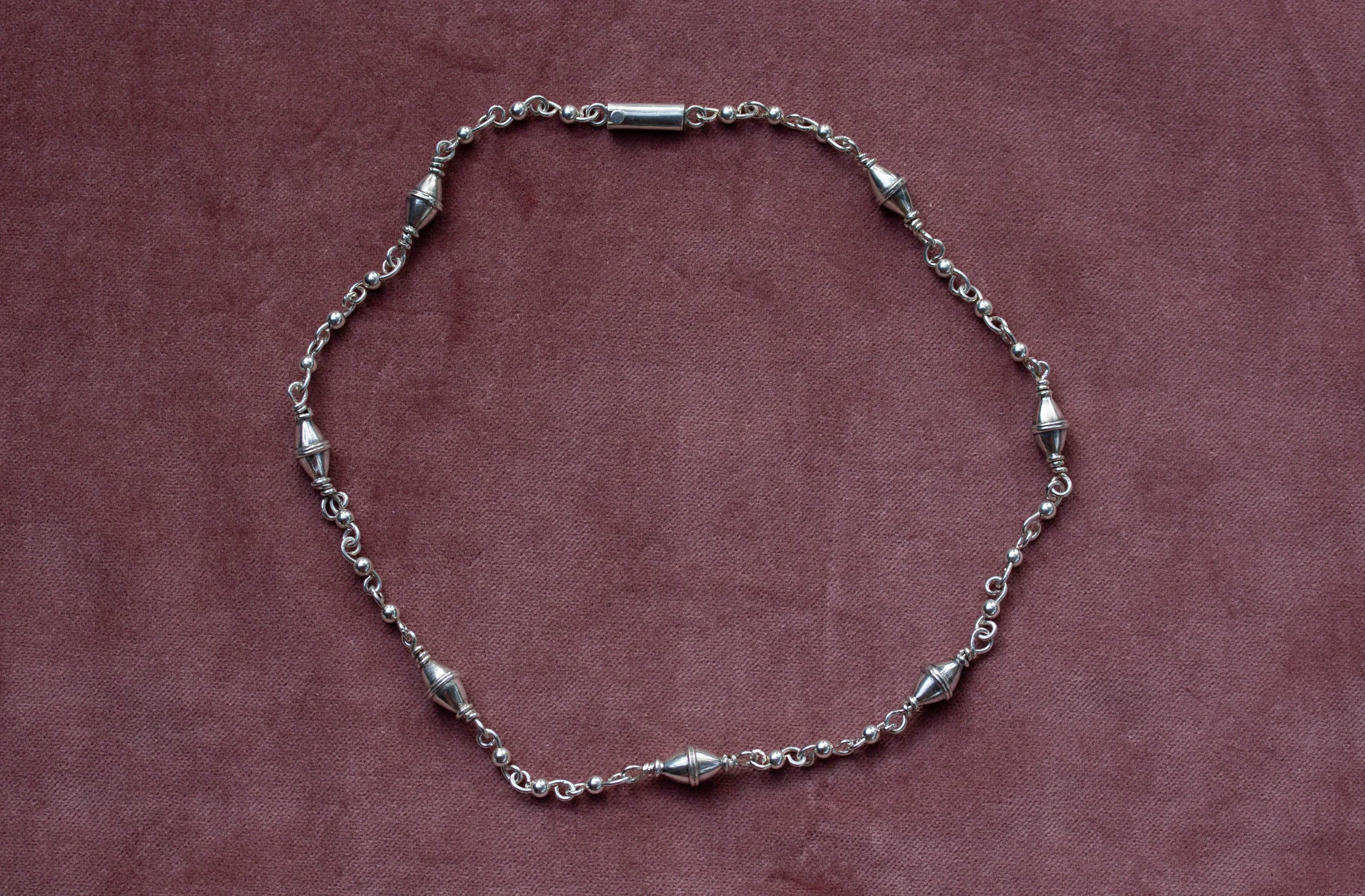 Modernist Artisan Chain