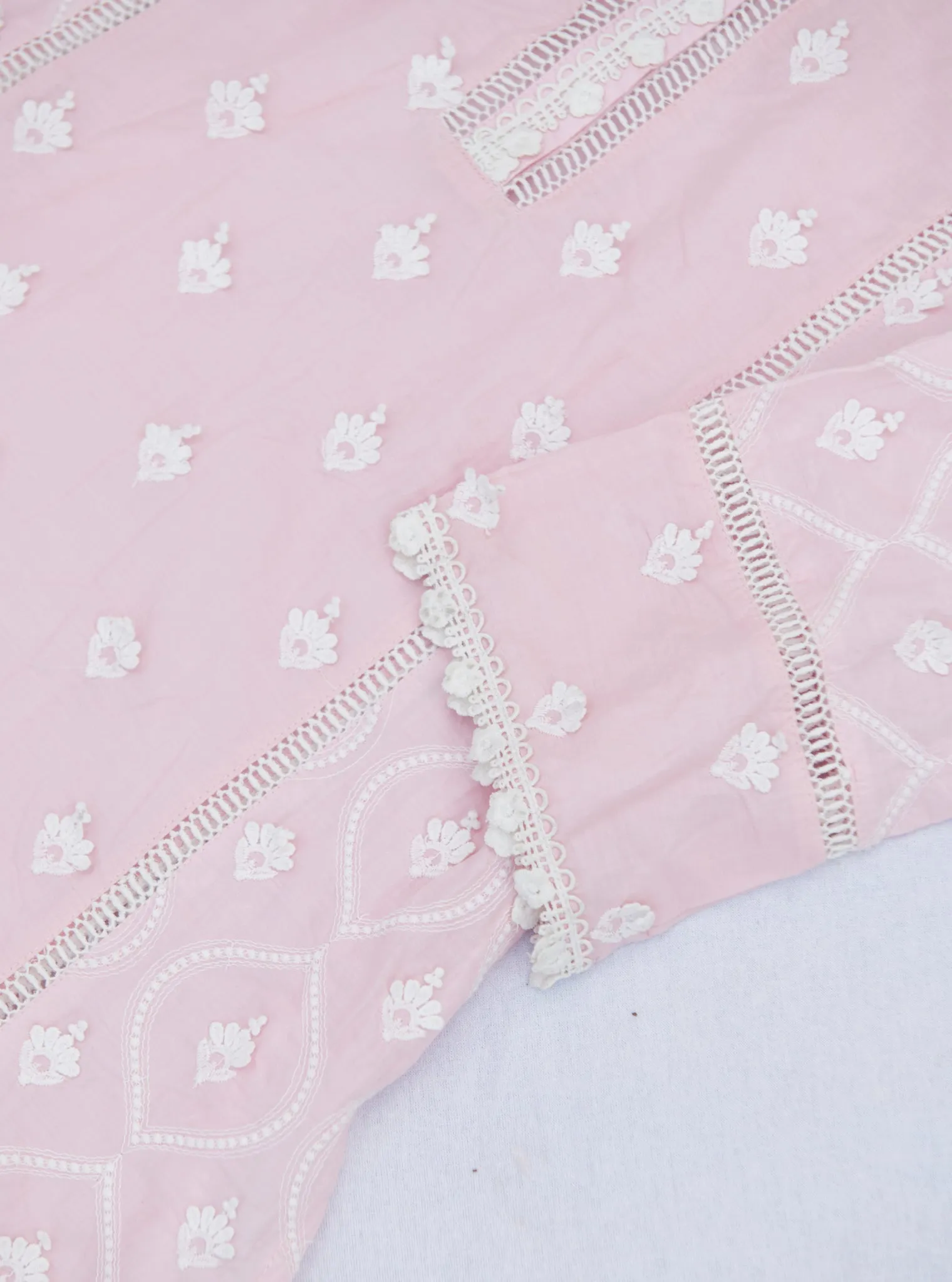 Mulmul Cotton Zarani Pink Kurta With Mulmul Cotton Zarani Pink Garara