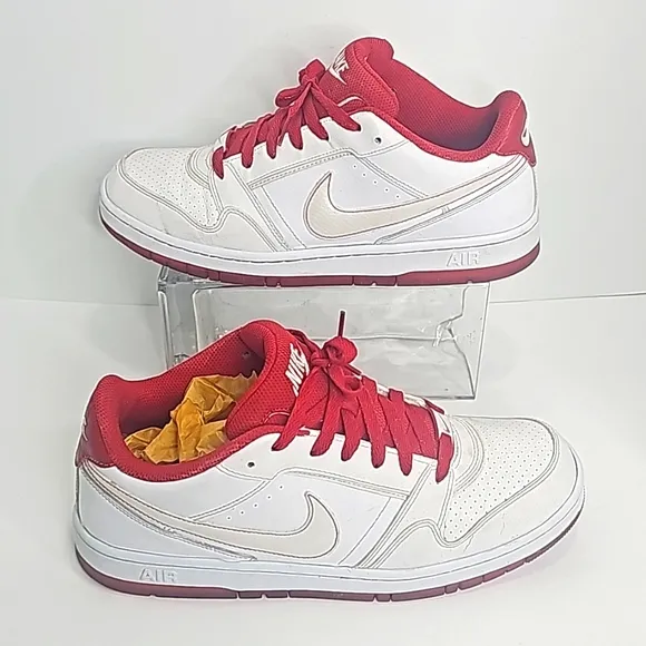 Nike Air Prestige III 3, Size 10, Red and White