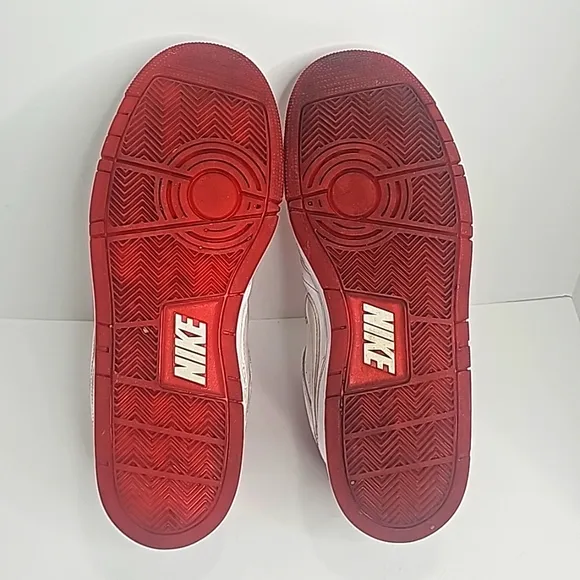 Nike Air Prestige III 3, Size 10, Red and White