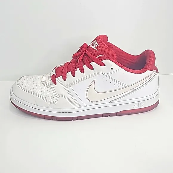 Nike Air Prestige III 3, Size 10, Red and White