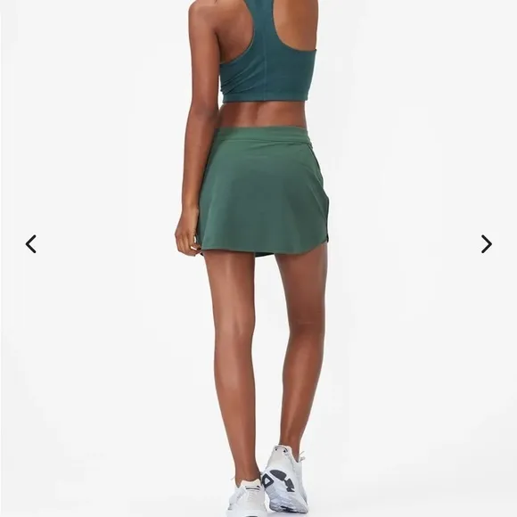 NWT Outdoor Voices The Exercise 3” Skort Evergreen Medium