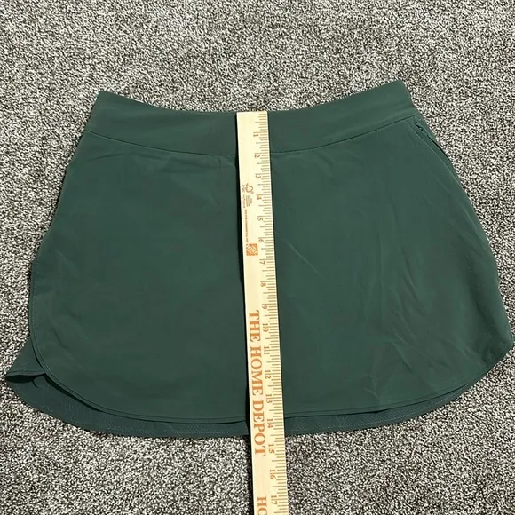NWT Outdoor Voices The Exercise 3” Skort Evergreen Medium