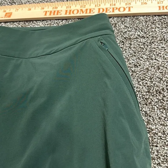NWT Outdoor Voices The Exercise 3” Skort Evergreen Medium