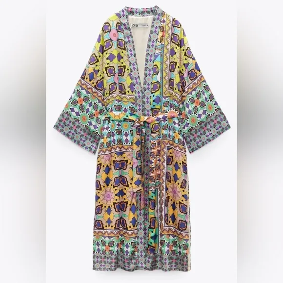 NWT ZARA Vibrant Multicolor Satin Printed Long Belted Kimono