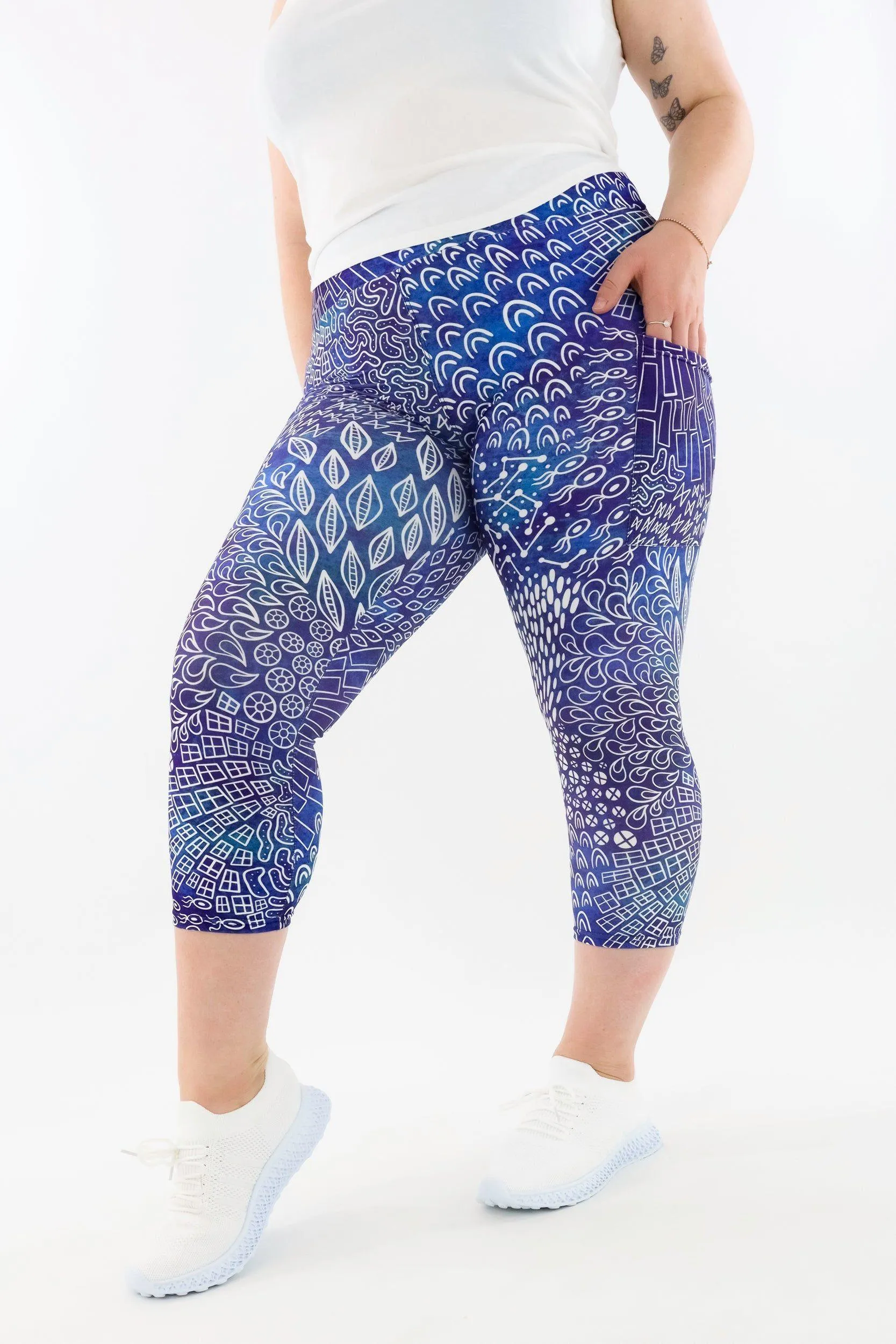Ocean Motif - Casual - Capri Leggings - Pockets