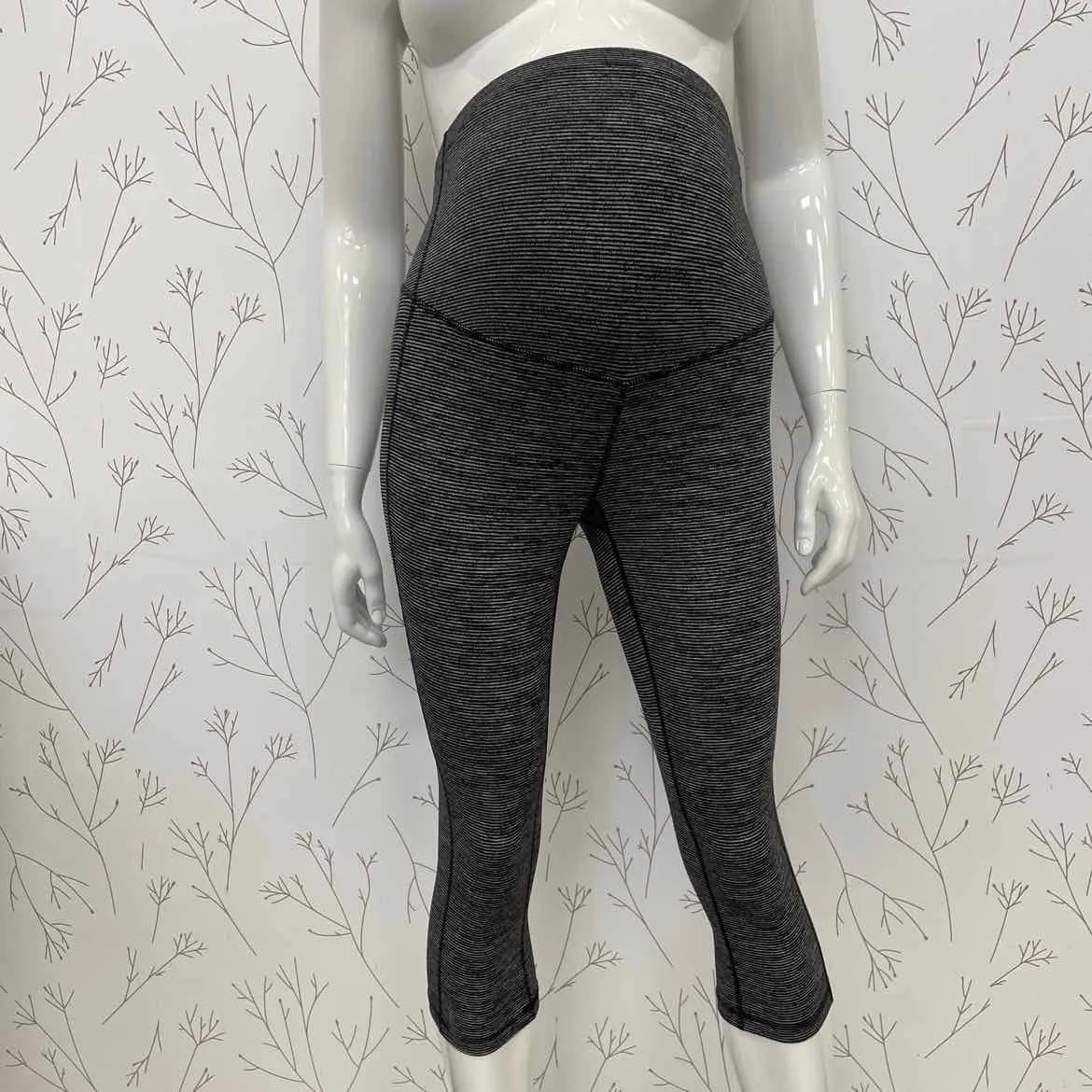 Old Navy CAPRIS matern